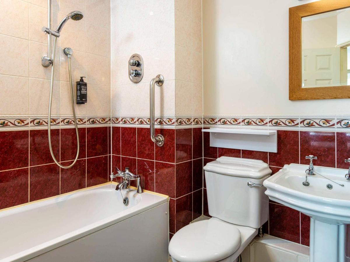 Ibis Budget Бромсгрув Экстерьер фото